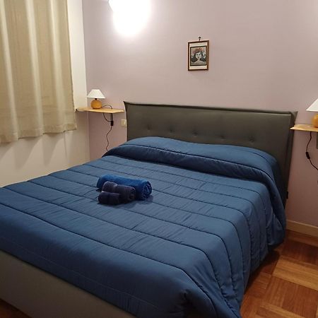 Appartamento Alessandro Al Porto Palermo Exterior foto